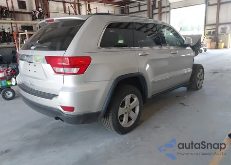 2013 Jeep Grand Cherokee Laredo z USA, uszkodzony, nr VIN 1C4RJFAG4DC557694